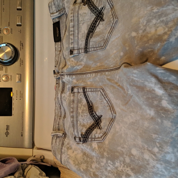 Pants - Picture 4 of 8